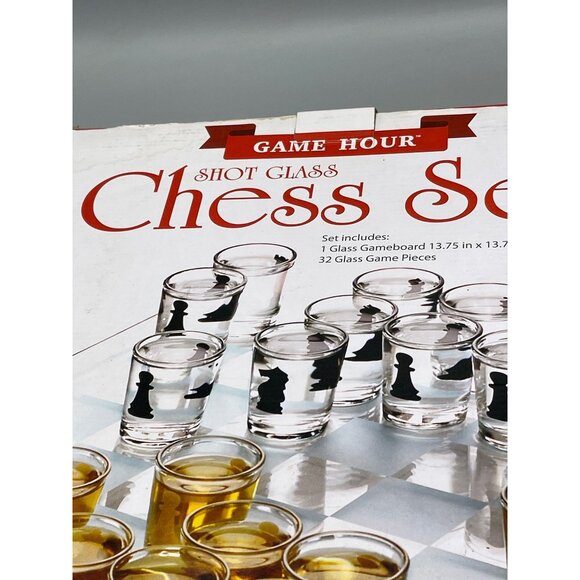 Game hour shot glass chess set brand new box 1 glass game board measuring READ - Picture 6 of 7